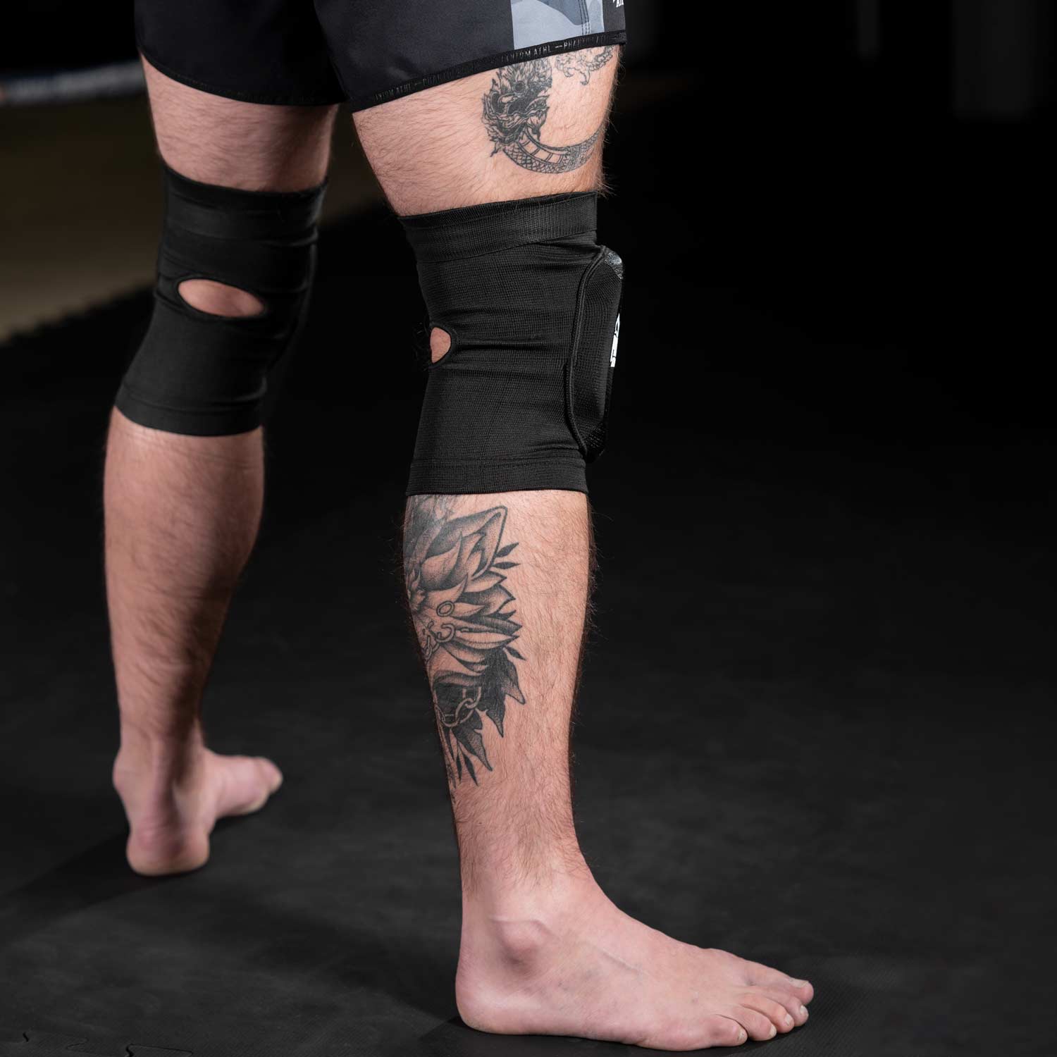 Knieschützer APEX Striking - Image 6